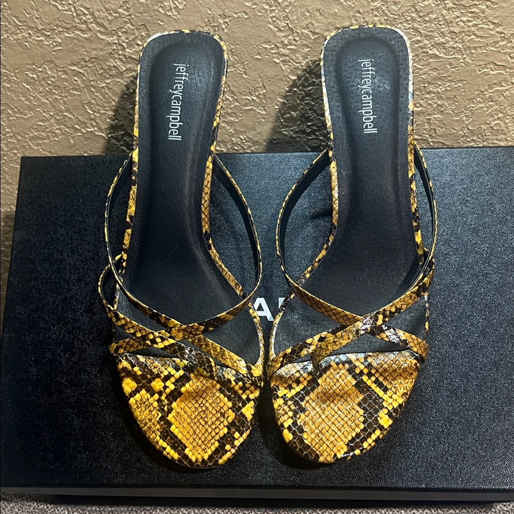 💛💛 SOLD … SOLD.. Jeffrey Campbell Yellow Snake-Print Slip-On sandal.. 💛💛 SOLD…